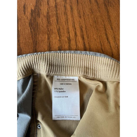 REI Co-op Shorts Gray n Green Men's Hiking Athletic Cooperative, Size 38, 2 Pair - Picture 11 of 13